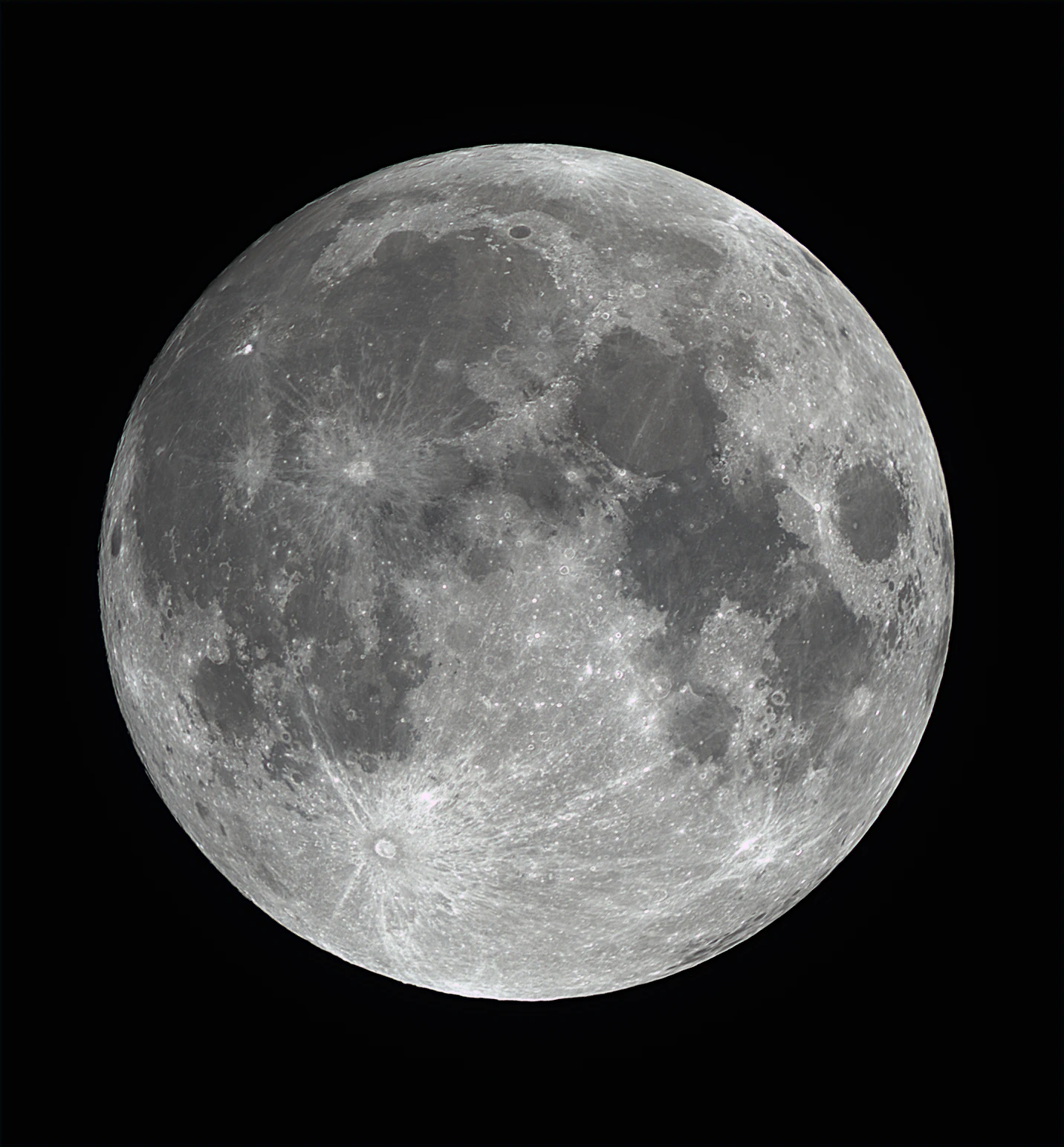 Stacked image of the Full Moon (2022-11-07)