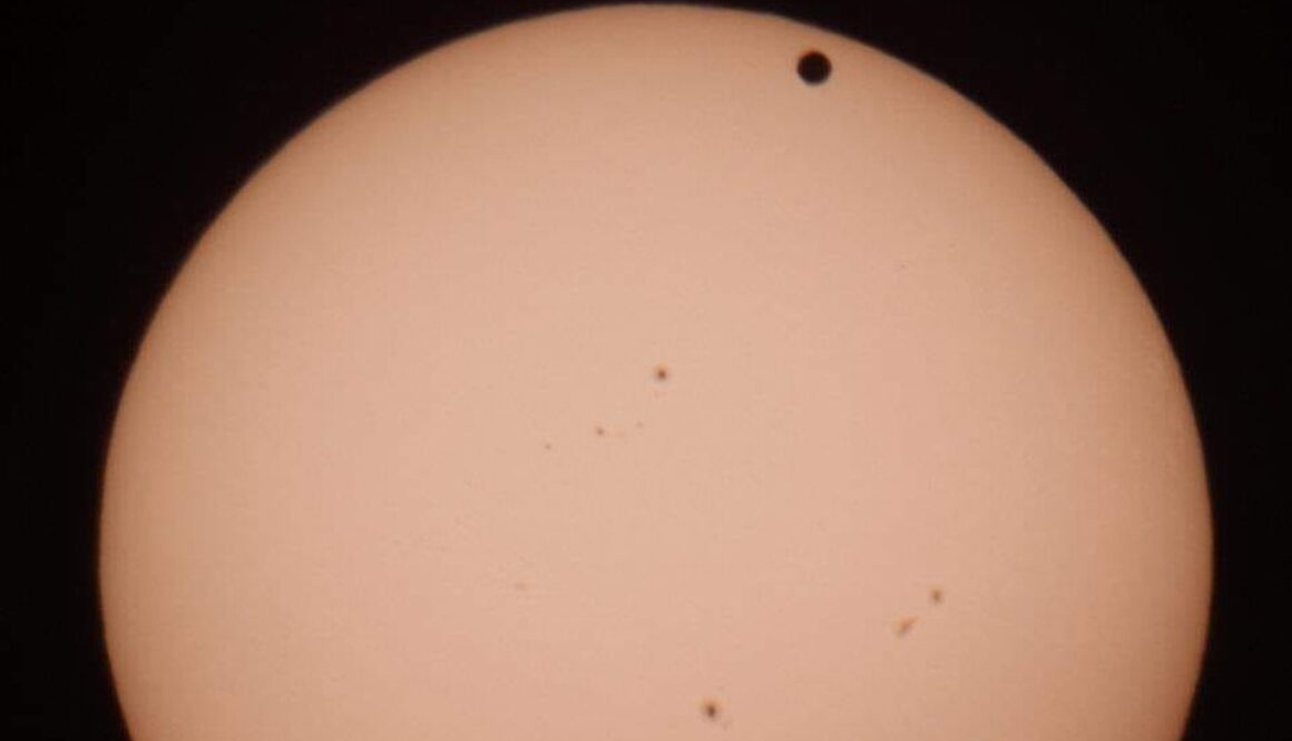 Transit of Venus (2012-06-05)